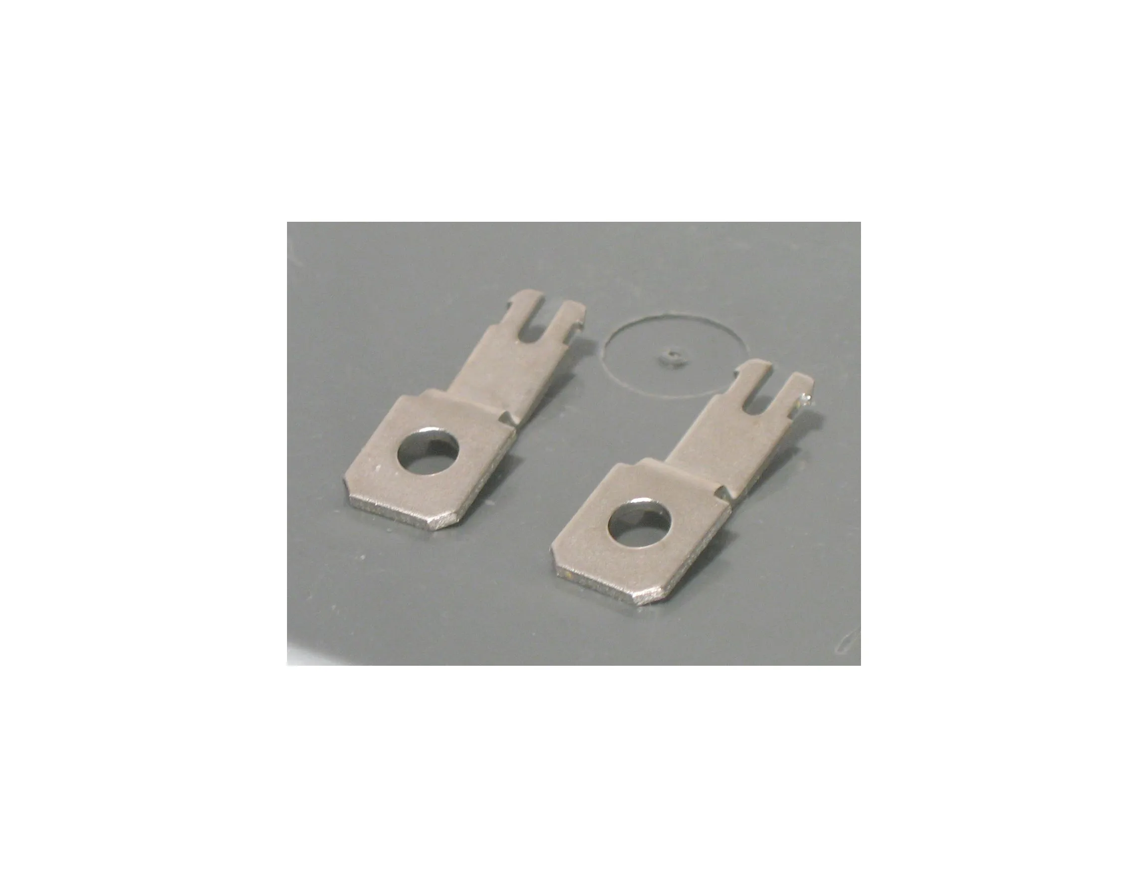 Uvlačna ušica PLMPE 004648026